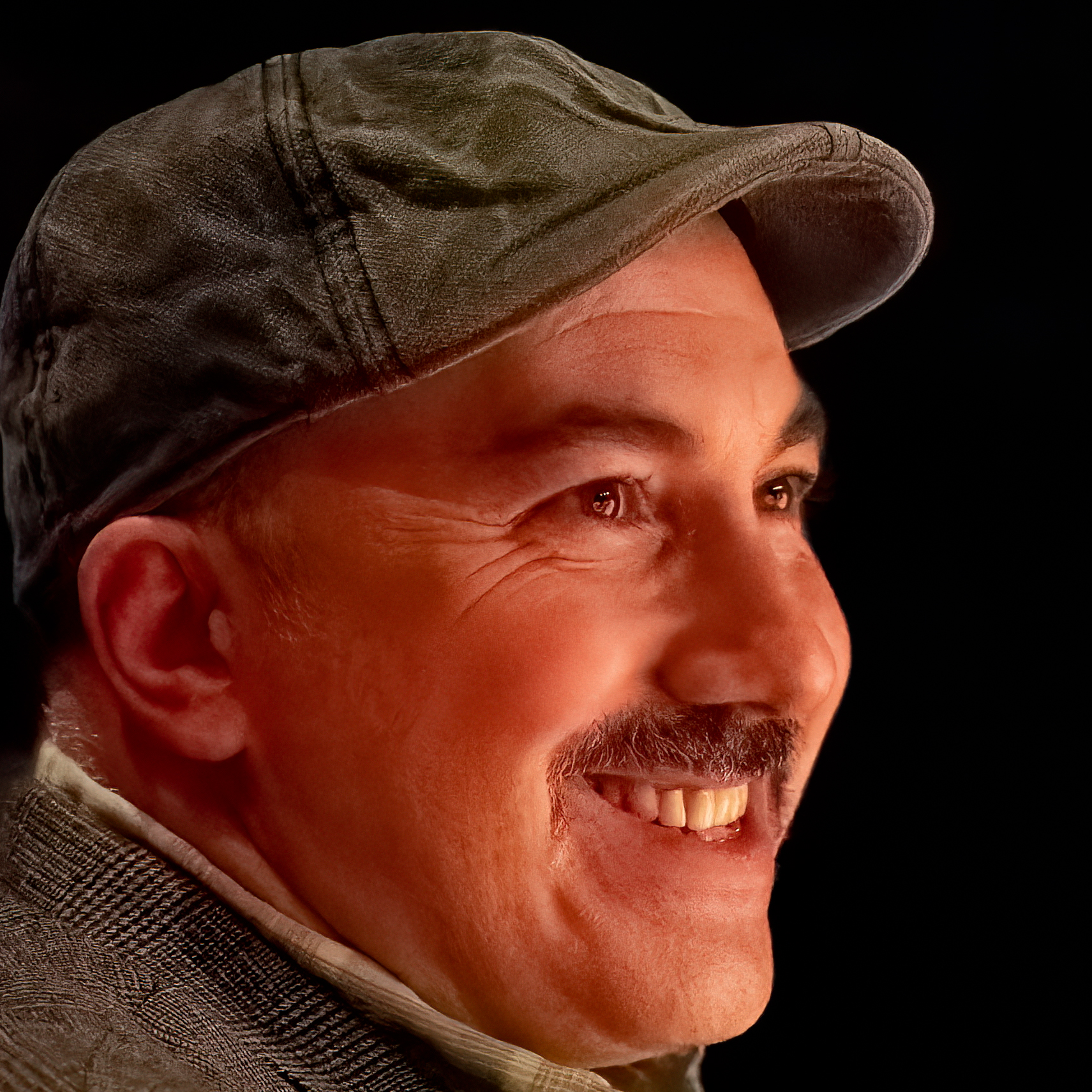 halil Ü.