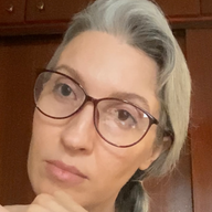 Ayşe Ağyar — professional voice over artist on VoiceBros