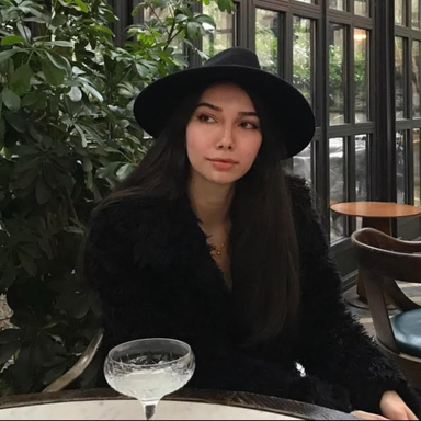 Ceren Haznedar — professional voice over artist on VoiceBros