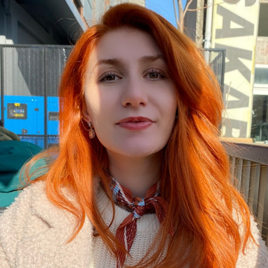 Elif  Kutbay — professional voice over artist on VoiceBros