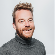 M I C H A E L — professional voice over artist on VoiceBros