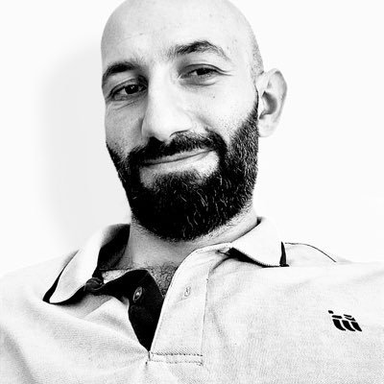 Tezcan Erol — professional voice over artist on VoiceBros