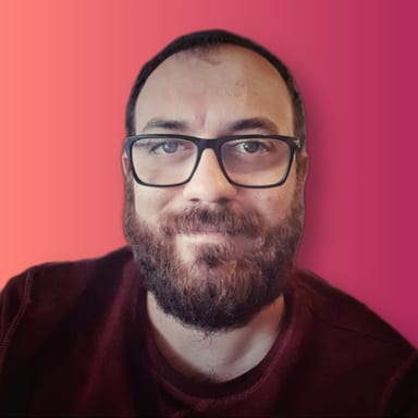 Rauf Göktürk — professional voice over artist on VoiceBros