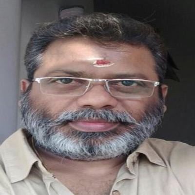 Yogeshwaran Easwaran — professional voice over artist on VoiceBros