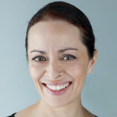 Diana Axelsen — professional voice over artist on VoiceBros
