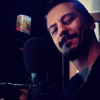 Emrehan Karahan — professional voice over artist on VoiceBros