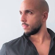 Dani Martínez — professional voice over artist on VoiceBros
