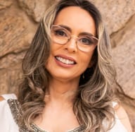 Claudinha Rossi — professional voice over artist on VoiceBros