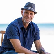 daniel zbel — professional voice over artist on VoiceBros