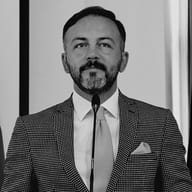 Aykut Şimşek — professional voice over artist on VoiceBros