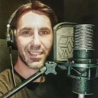 Oğuzhan Bakış — professional voice over artist on VoiceBros