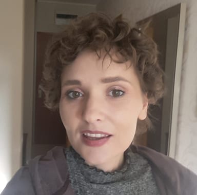 Barbara Piątak — professional voice over artist on VoiceBros
