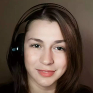 Yasemin Varyemişçi — professional voice over artist on VoiceBros