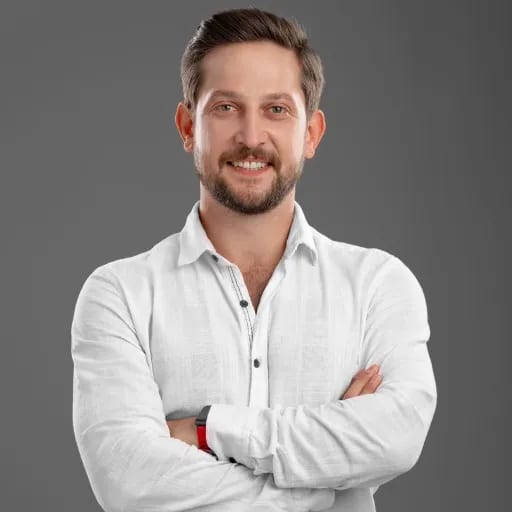 emre yurttakalın — professional voice over artist on VoiceBros