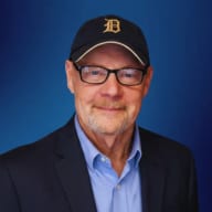 Bob Darling — professional voice over artist on VoiceBros